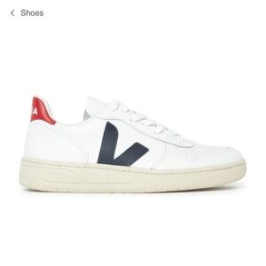 Veja size 39
